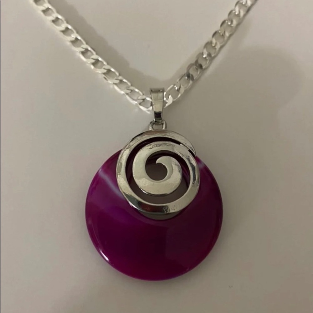 FUCHSIA PENDANT